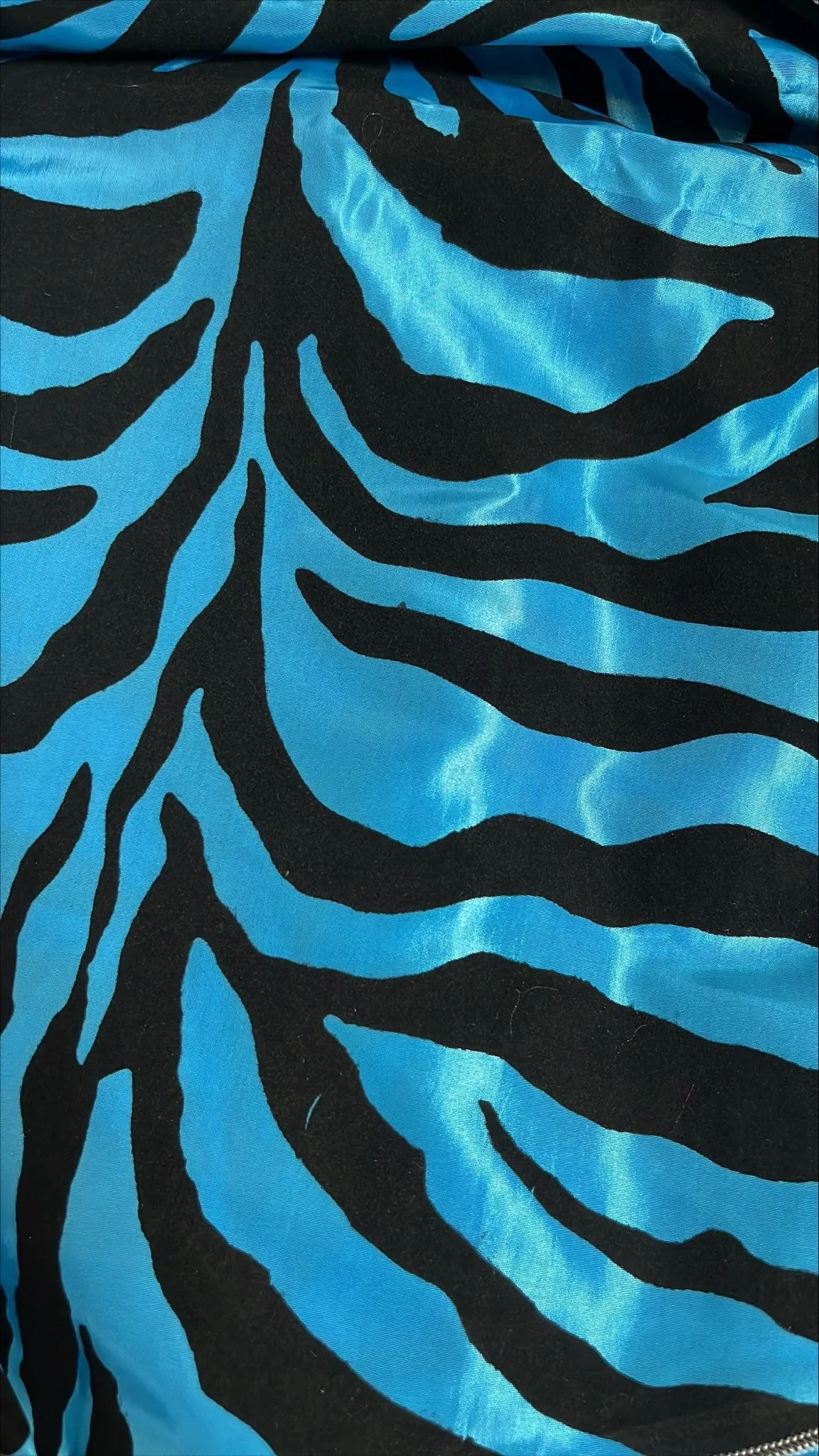 1pc - Zebra Flocking Taffeta Table Linen 120" Round - Turquoise/Black