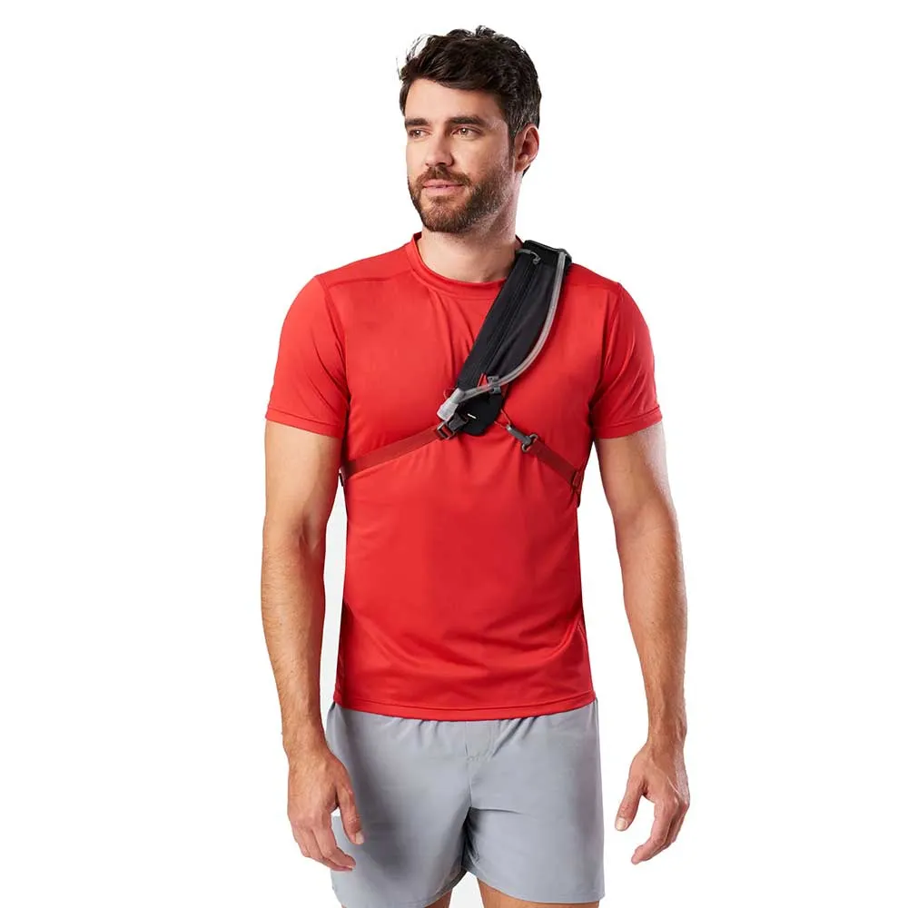 Limitless Run Sling 8L Pack - Black/Ribbon Red